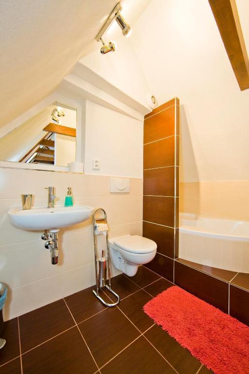 Vila Johanka & Apartments Cesky Krumlov Bilik gambar